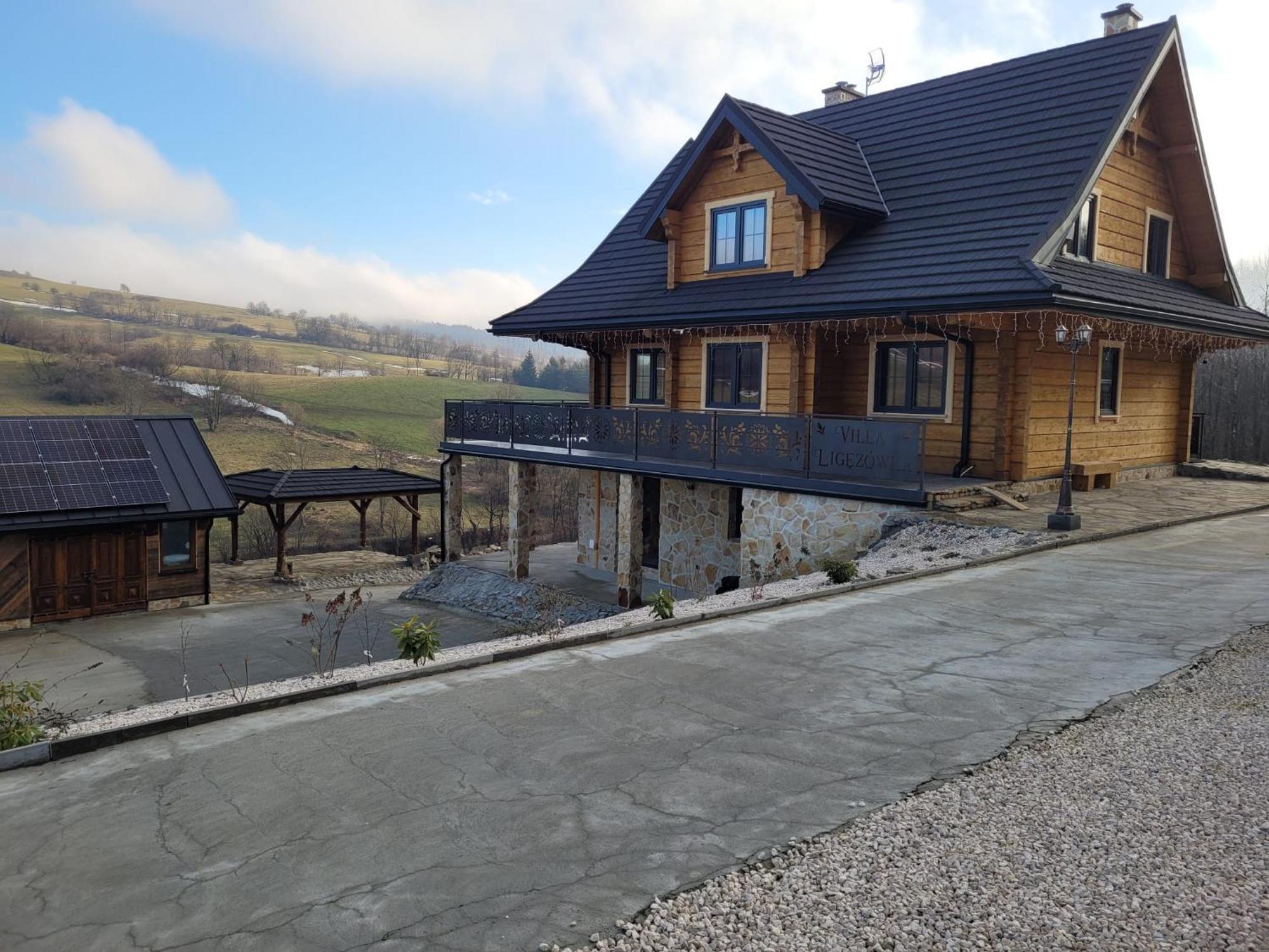 Apartment Ligezowka Chyrowa